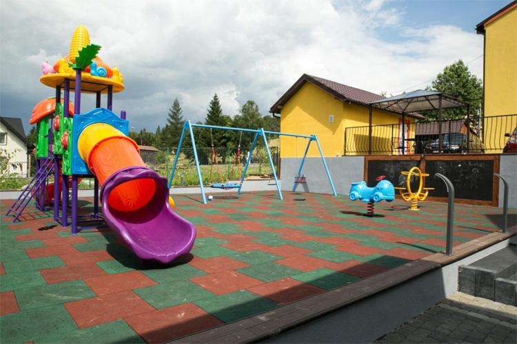 Vila Dom Pod Lipa Rymanów-Zdrój Exteriér fotografie