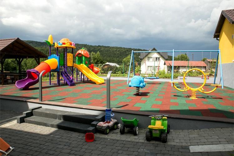 Vila Dom Pod Lipa Rymanów-Zdrój Exteriér fotografie
